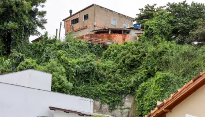 moradores de área de risco em Florianópolis