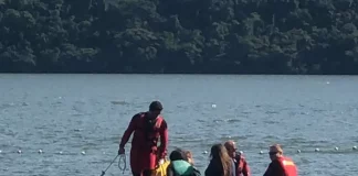 Equipe de reintrodução do bugio em Florianópolis sofre naufrágio na Lagoa do Peri