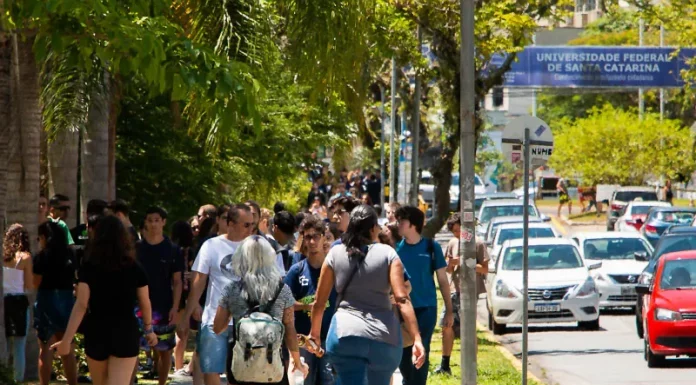 Estudantes da UFSC