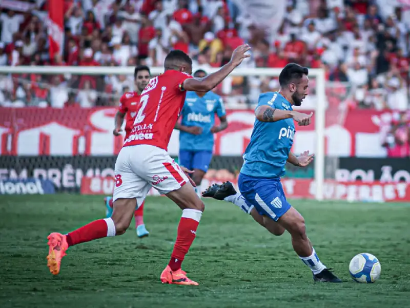 Avaí foi prejudicado pelo VAR contra o Vila Nova