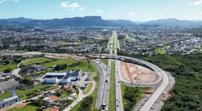 Contorno Viário da Grande Florianópolis será entregue com 14 anos de atraso