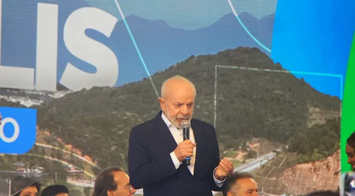 Lula inaugura Contorno Viário da Grande Florianópolis com críticas a Jorginho e Bolsonaro