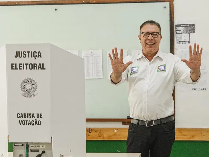 Prefeito Orvino foi reeleito em São José